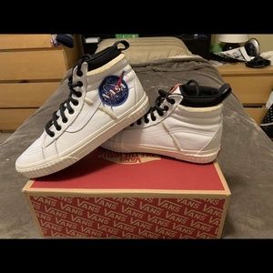 Nasa x Sk8- Hi 46 MTE DX ‘ Space Voyager’